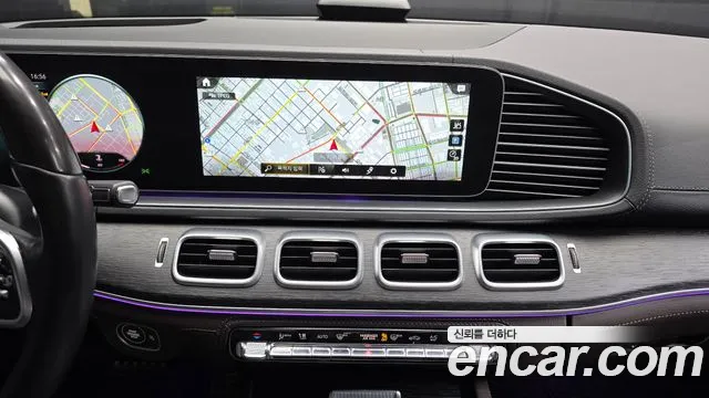 Mercedes-Benz GLS-Class 2023 — фото 14