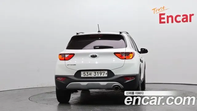 Kia Stonic 2018 — фото 4