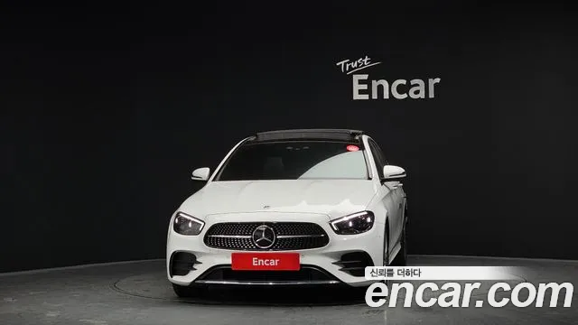 Mercedes-Benz E-Class 2022 — фото 3