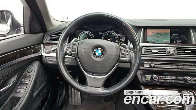 BMW 5-Series 2015 — фото 13