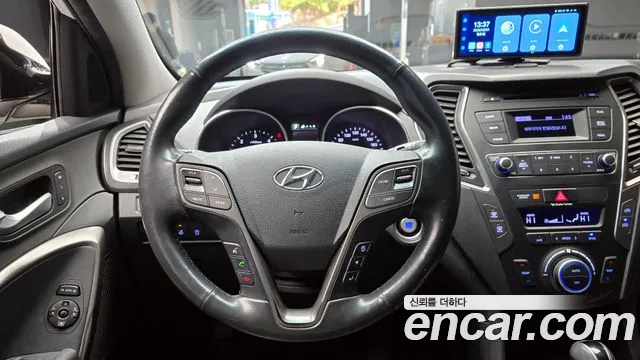 Hyundai Santafe 2016 — фото 13