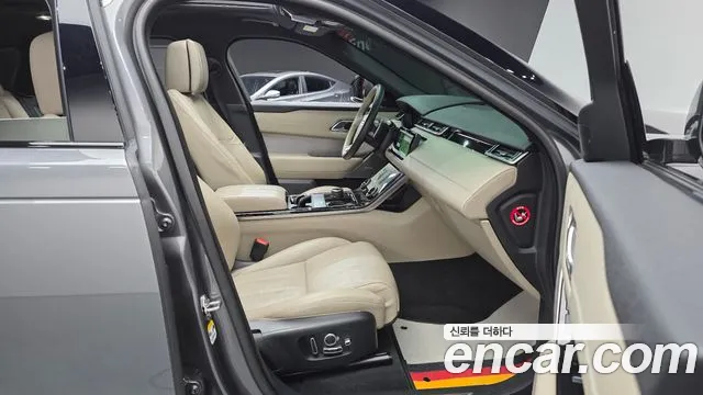Land Rover Range Rover Velar 2018 — фото 10