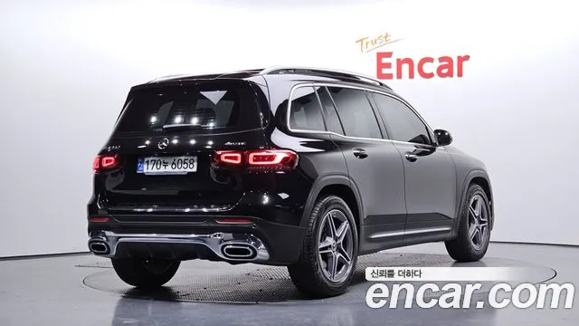 Mercedes-Benz GLB-Class 2021 — фото 2