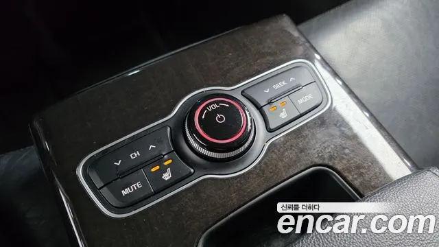 Kia K7 2014 — фото 19