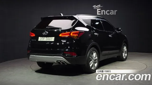 Hyundai Santafe 2016 — фото 2
