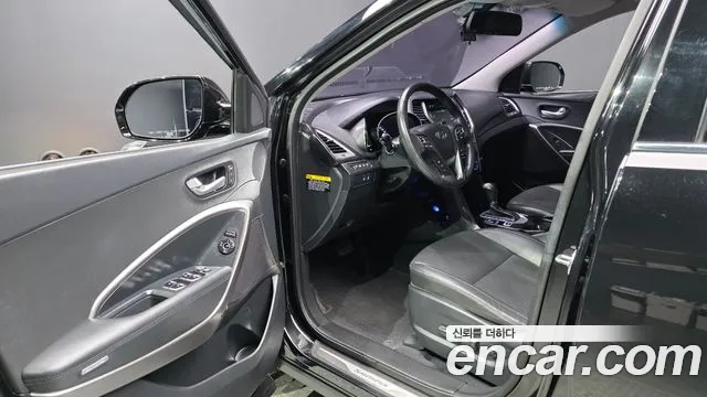 Hyundai Santafe 2016 — фото 10