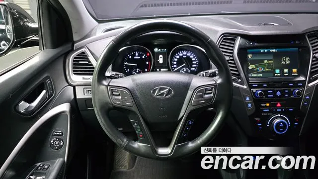 Hyundai Santafe 2016 — фото 13