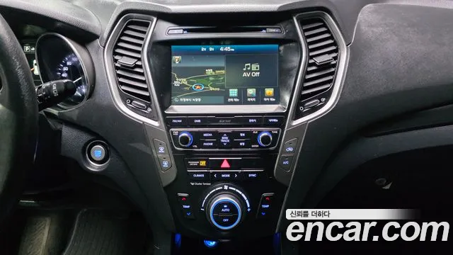 Hyundai Santafe 2016 — фото 15