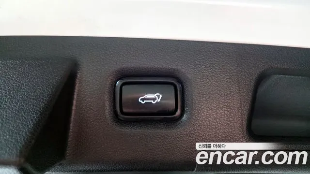 Hyundai Santafe 2022 — фото 20