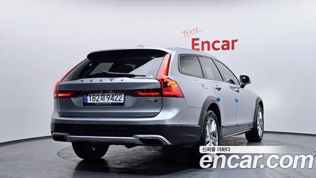 Volvo V90 2017 — фото 2