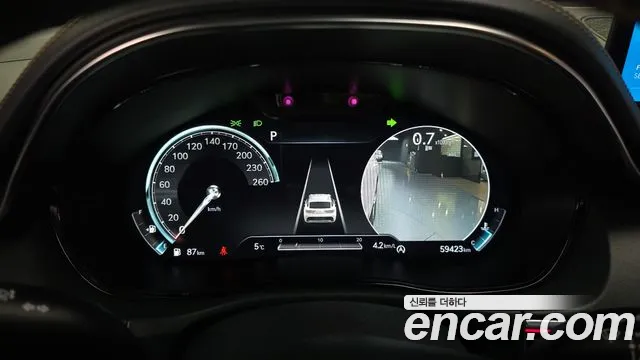 Genesis GV70 2022 — фото 8