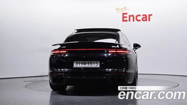 Porsche Panamera 2020 — фото 4