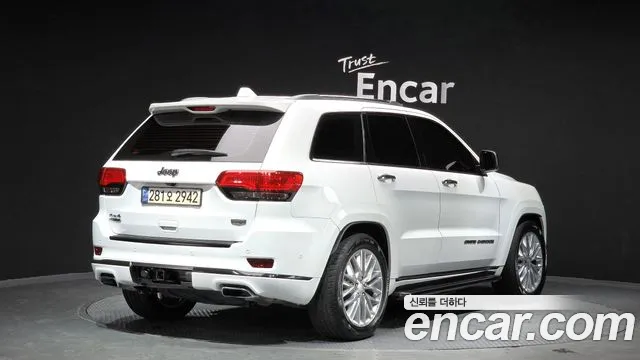 Jeep Cherokee 2018 — фото 2
