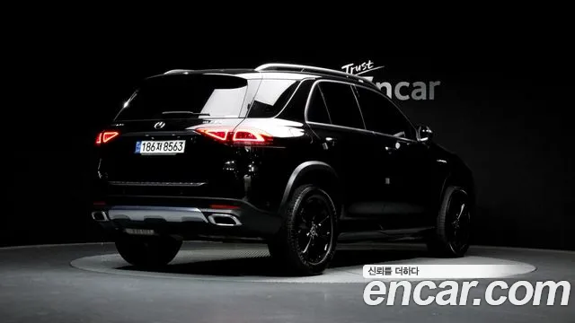 Mercedes-Benz GLE-Class 2022 — фото 2