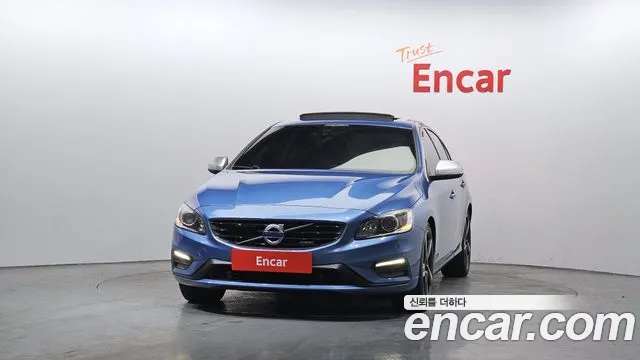 Volvo S60 2015 — фото 3