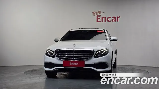 Mercedes-Benz E-Class 2018 — фото 2