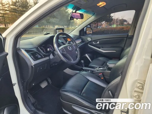 KG_Mobility_Ssangyong KORANDO 2014 — фото 14