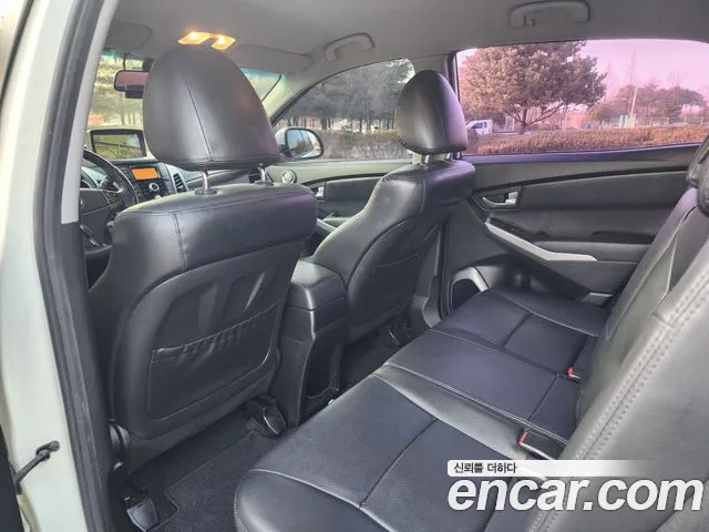 KG_Mobility_Ssangyong KORANDO 2014 — фото 16