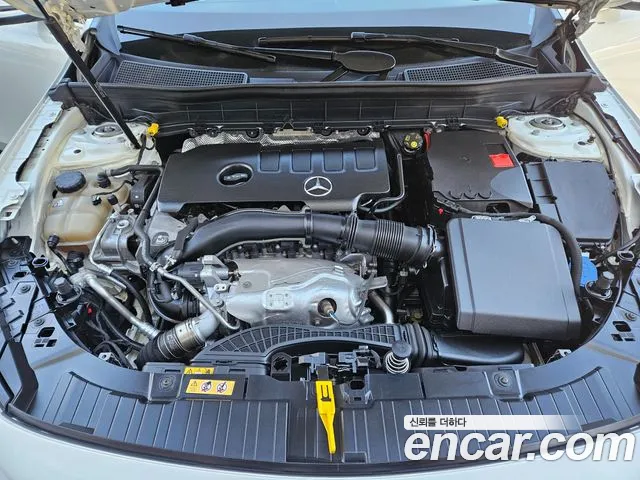 Mercedes-Benz GLB-Class 2020 — фото 9