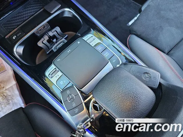 Mercedes-Benz GLB-Class 2020 — фото 15