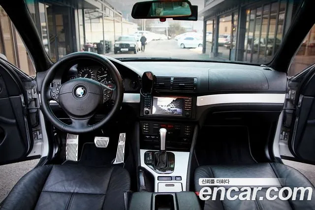 BMW 5-Series 2000 — фото 13