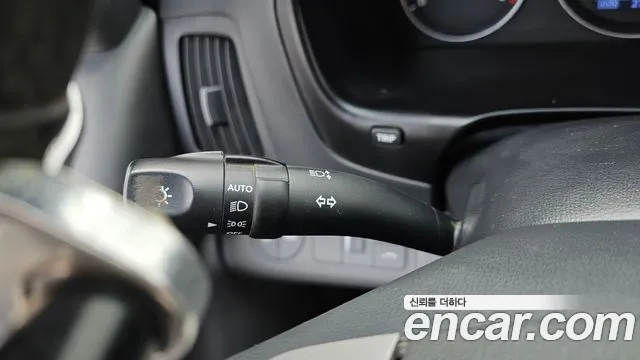 Hyundai Starex 2017 — фото 17