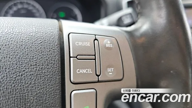 Hyundai Starex 2017 — фото 18