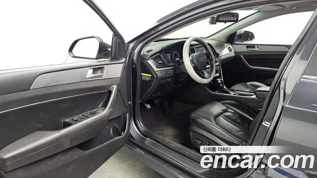 Hyundai Sonata 2018 — фото 10