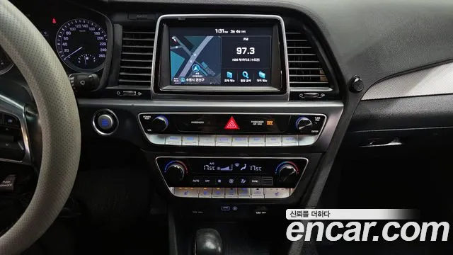 Hyundai Sonata 2018 — фото 14