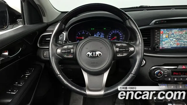 Kia Sorento 2015 — фото 13