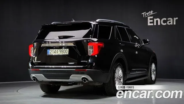 Ford Explorer 2021 — фото 2