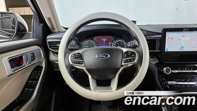 Ford Explorer 2021 — фото 13