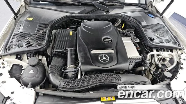Mercedes-Benz C-Class 2016 — фото 6