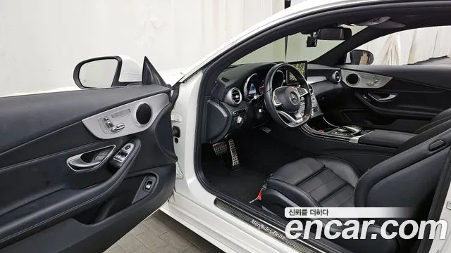 Mercedes-Benz C-Class 2016 — фото 10