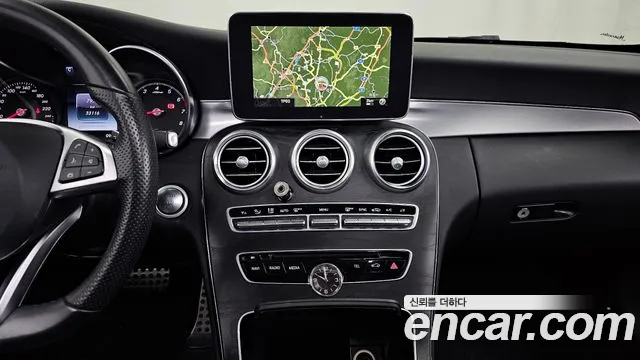 Mercedes-Benz C-Class 2016 — фото 15
