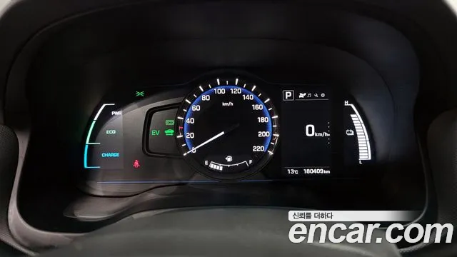 Hyundai Ioniq 2016 — фото 8