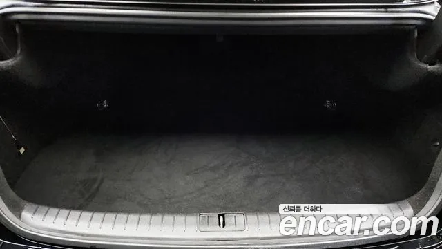 Hyundai Genesis 2015 — фото 20
