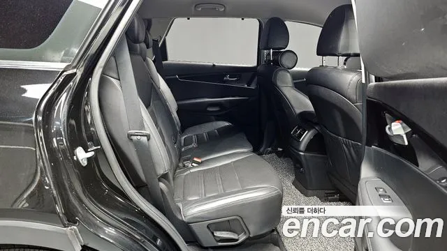Kia Sorento 2018 — фото 11