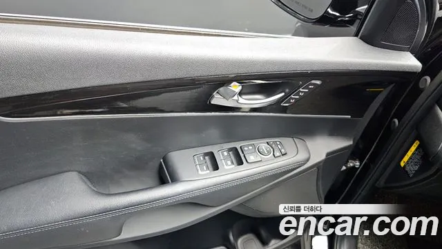 Kia Sorento 2018 — фото 16