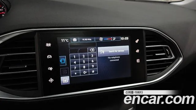 Peugeot 308 2015 — фото 15