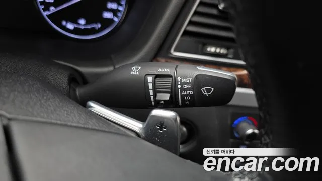 Hyundai Genesis 2015 — фото 16