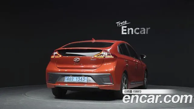 Hyundai Ioniq 2018 — фото 4