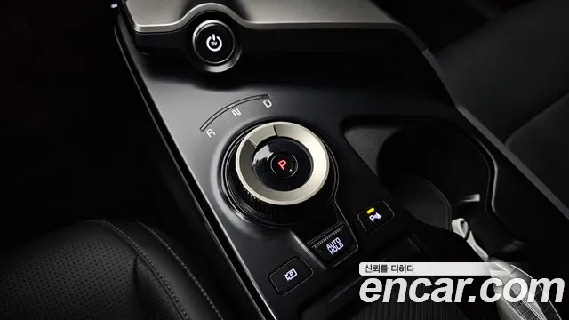 Kia EV6 2025 — фото 9