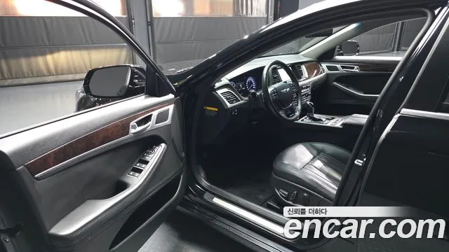 Hyundai Genesis 2015 — фото 10