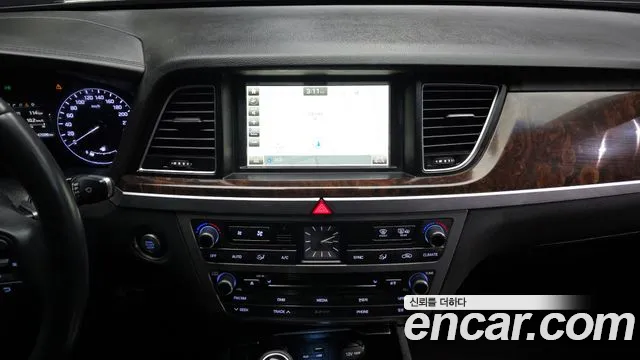 Hyundai Genesis 2015 — фото 14