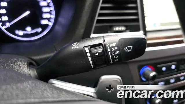 Hyundai Genesis 2015 — фото 18