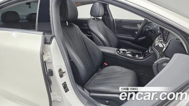 Mercedes-Benz CLS-Class 2019 — фото 10