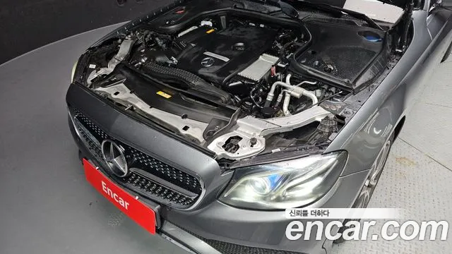 Mercedes-Benz E-Class 2019 — фото 6