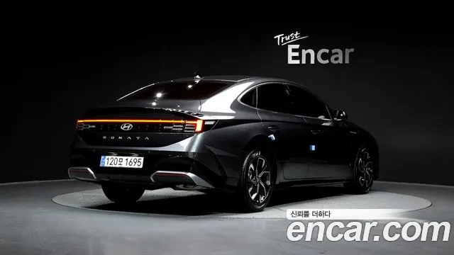 Hyundai Sonata 2025 — фото 2