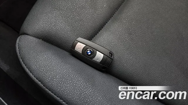 BMW X1 2010 — фото 18